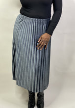 Load image into Gallery viewer, Paris Pleated Skirt
