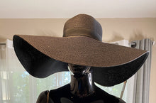 Load image into Gallery viewer, Black Wide Brim Sun Hat
